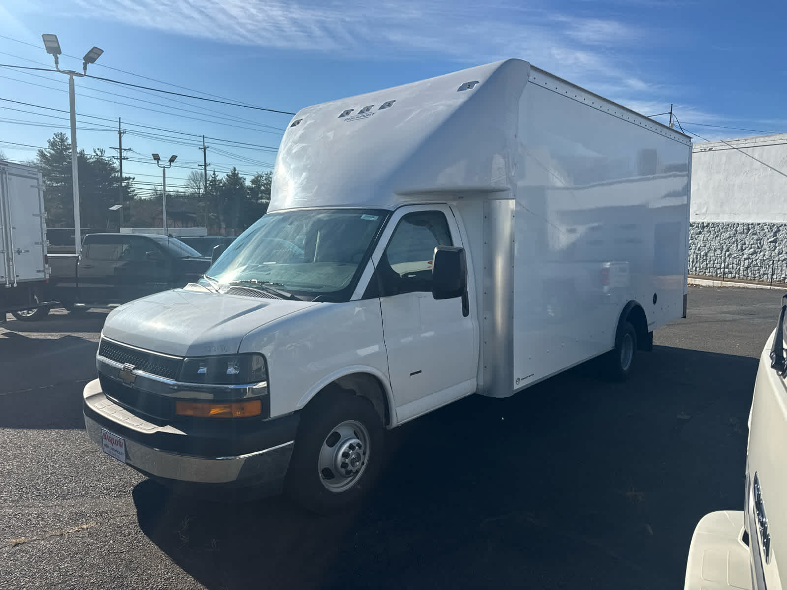 2025 Chevrolet Express Cutaway 3500 1WT