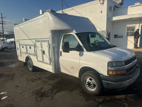 2025 Chevrolet Express Cutaway 4500 2WT