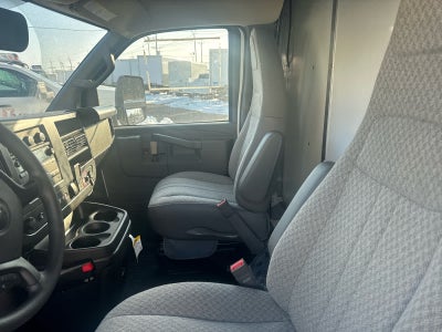 2025 Chevrolet Express Cutaway 4500 2WT