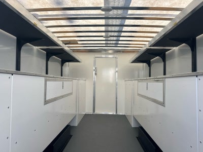 2025 Chevrolet Express Cutaway 4500 2WT