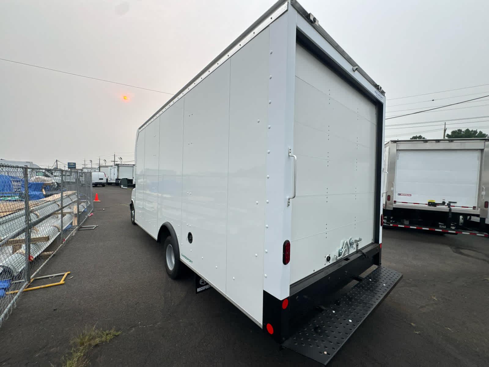 2026 Chevrolet Express Cutaway 4500 2WT