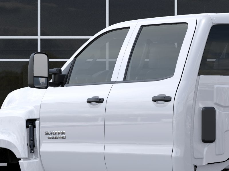 2026 Chevrolet Silverado 5500 HD Work Truck