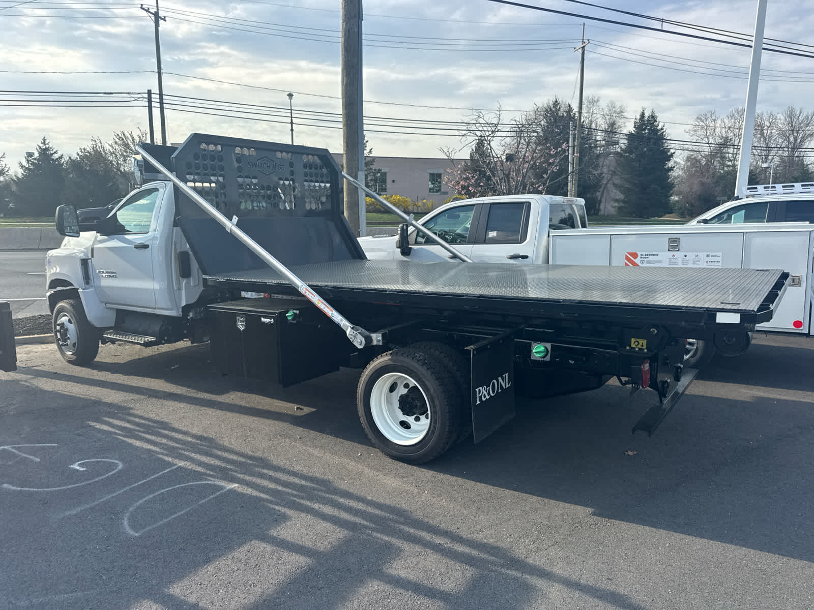 2024 Chevrolet Silverado 5500 HD Work Truck