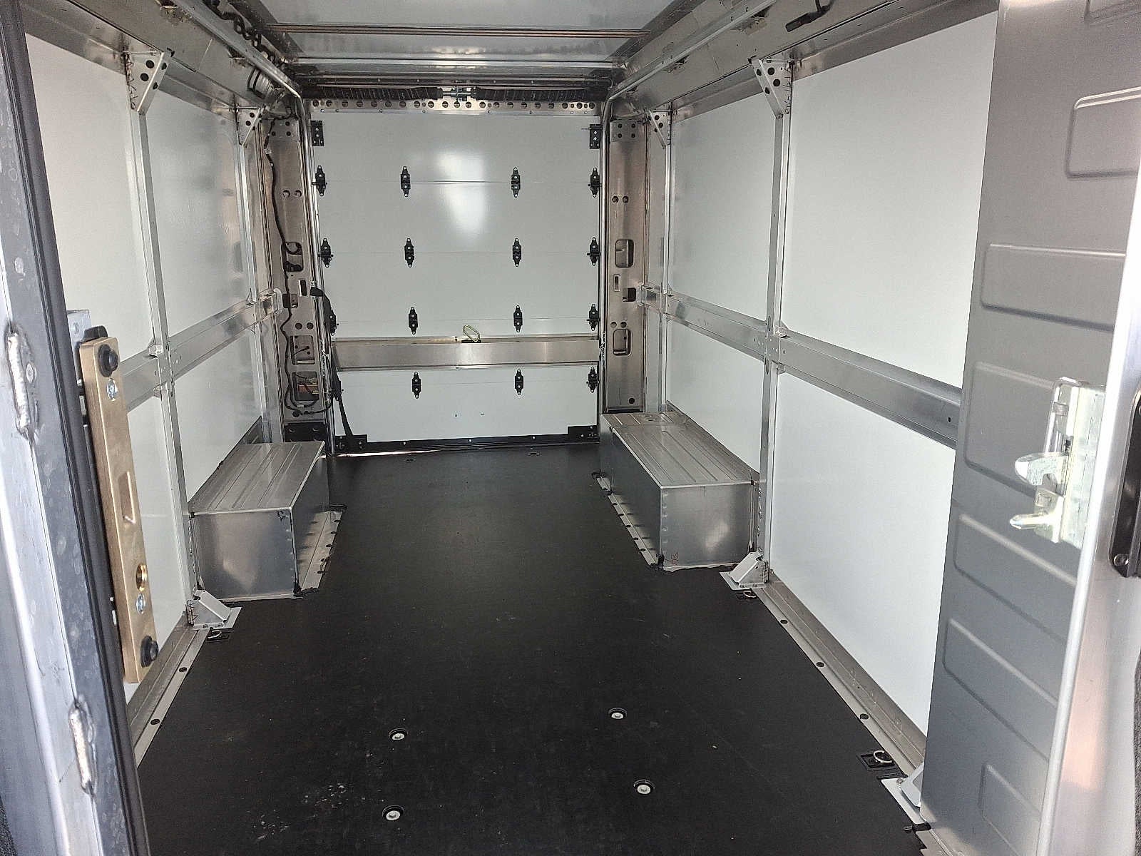 2025 Chevrolet BrightDrop 600 EJZ