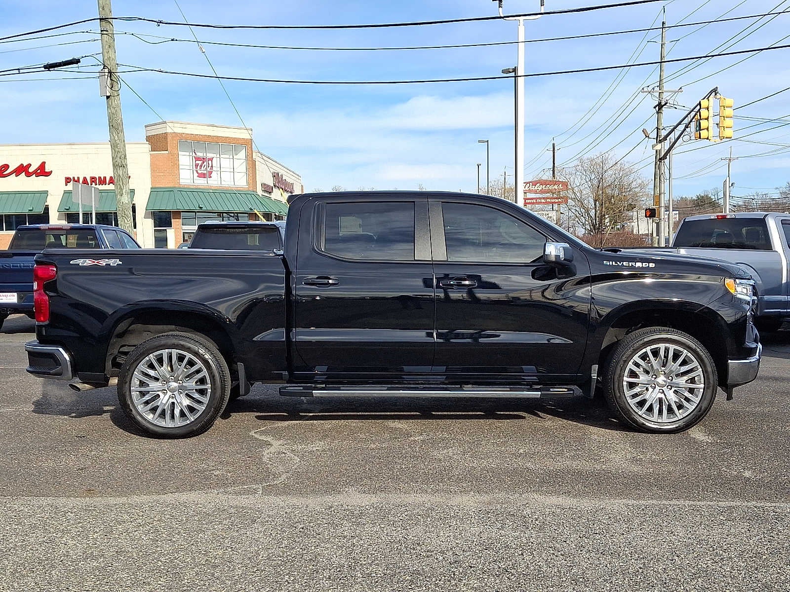 2024 Chevrolet Silverado 1500 LT