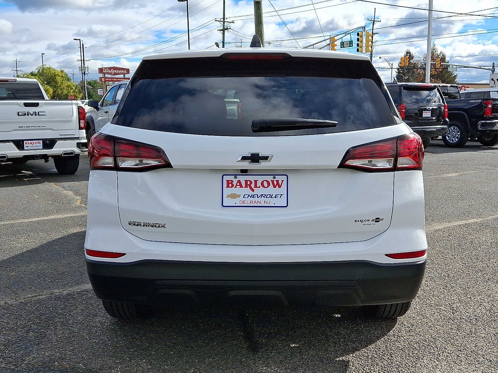 2022 Chevrolet Equinox LS