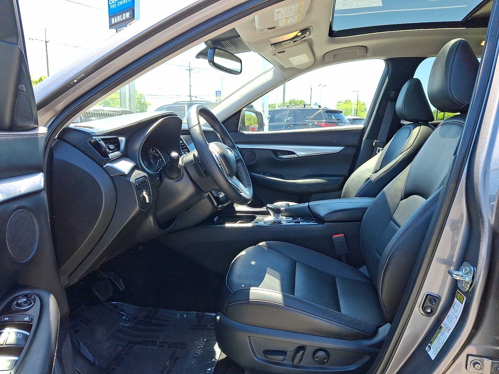 2021 INFINITI QX50 LUXE