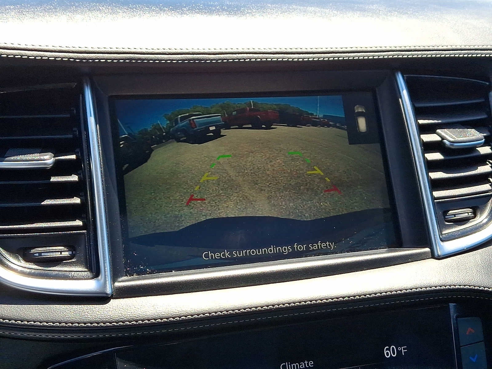 2021 INFINITI QX50 LUXE