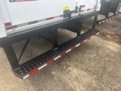 2024 Chevrolet Low Cab Forward 4500 NA