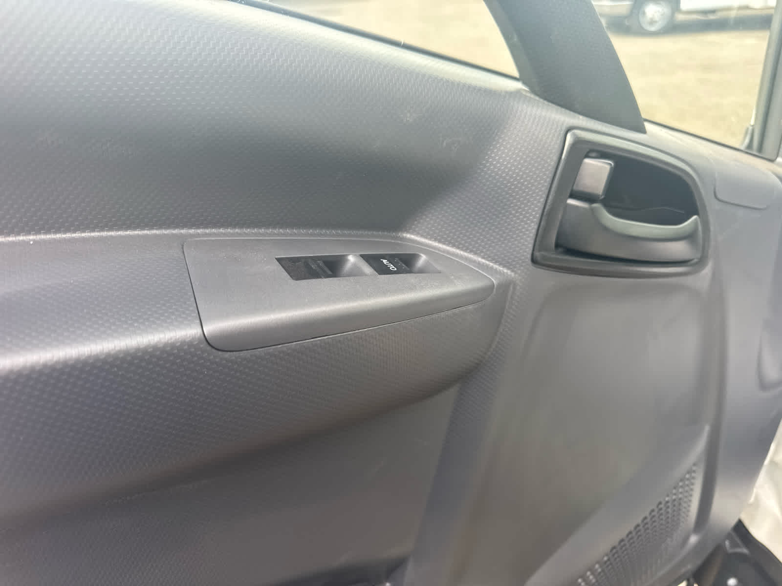 2025 Chevrolet Low Cab Forward 4500 HG 1WT