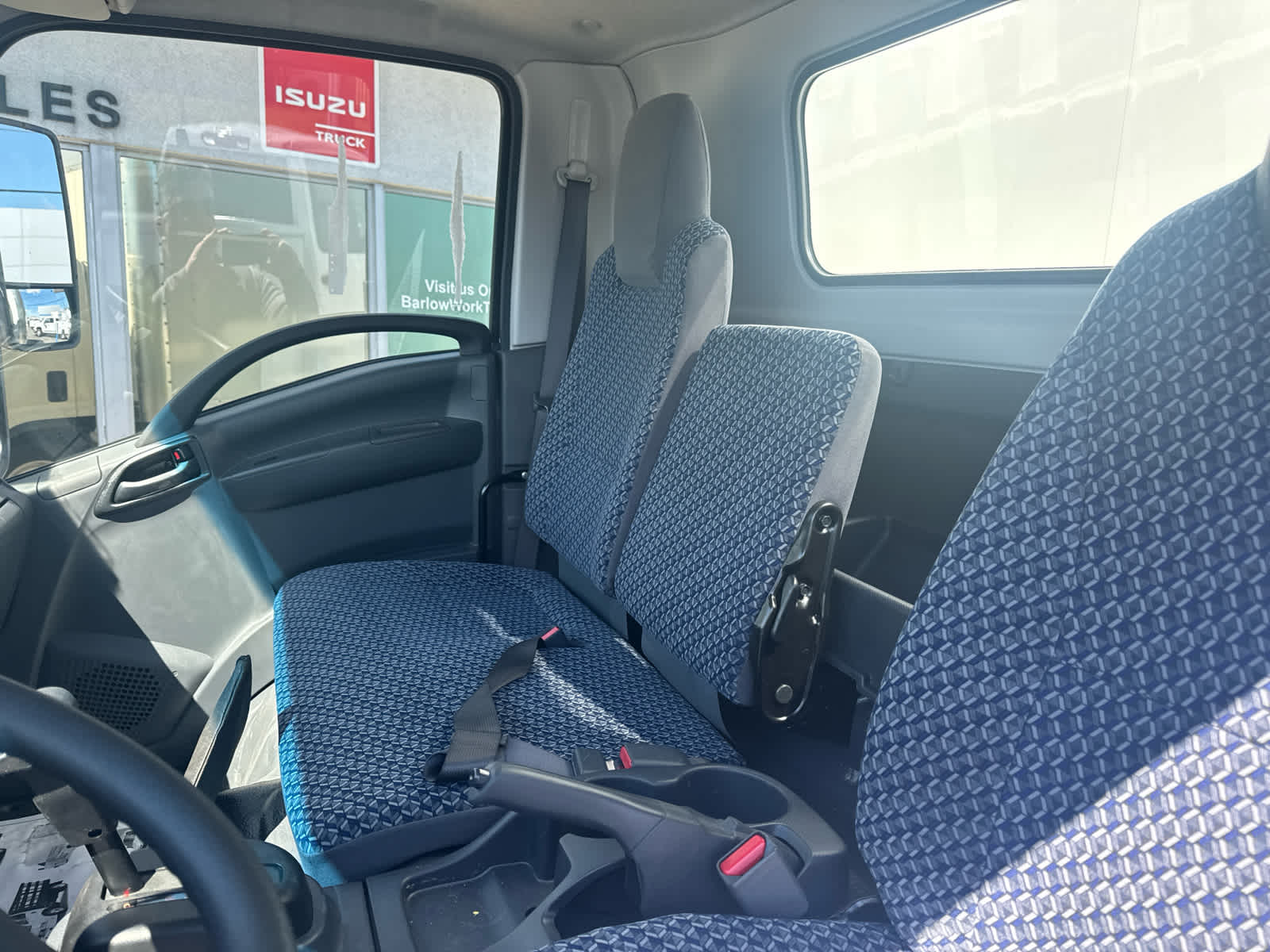 2025 Chevrolet Low Cab Forward 4500 HG 1WT