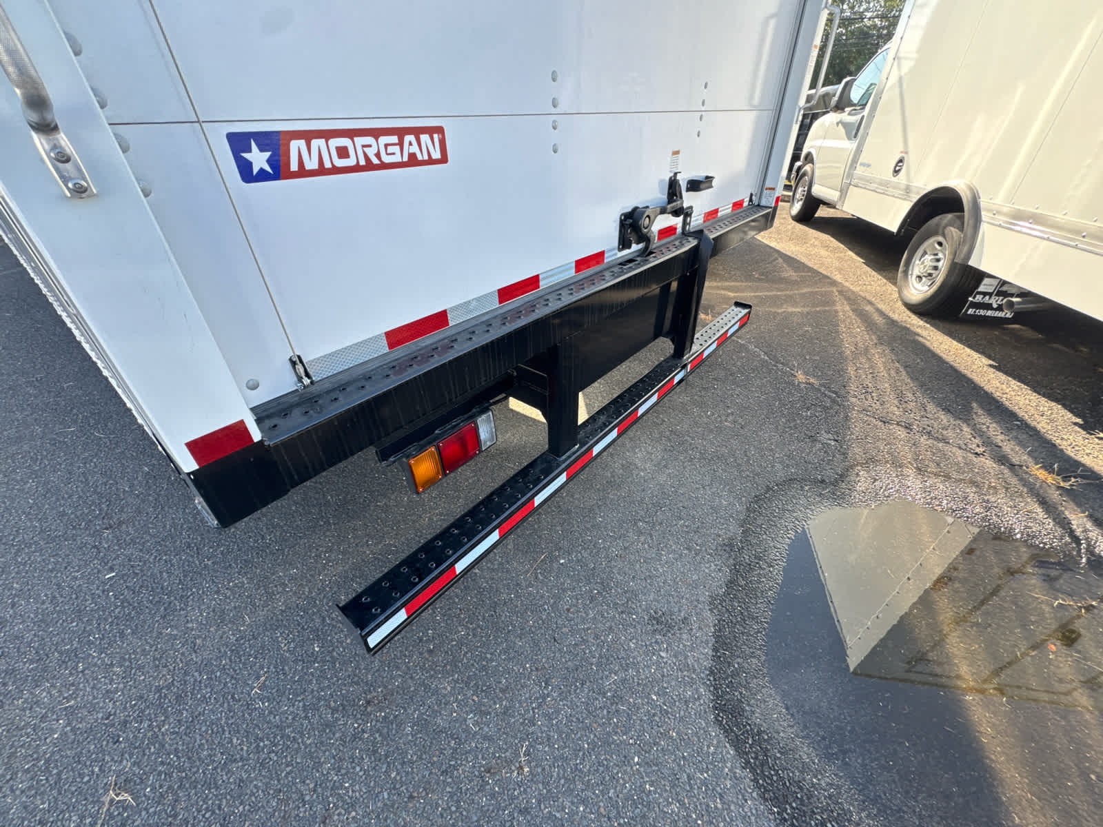 2025 Chevrolet Low Cab Forward 5500 XG 1WT