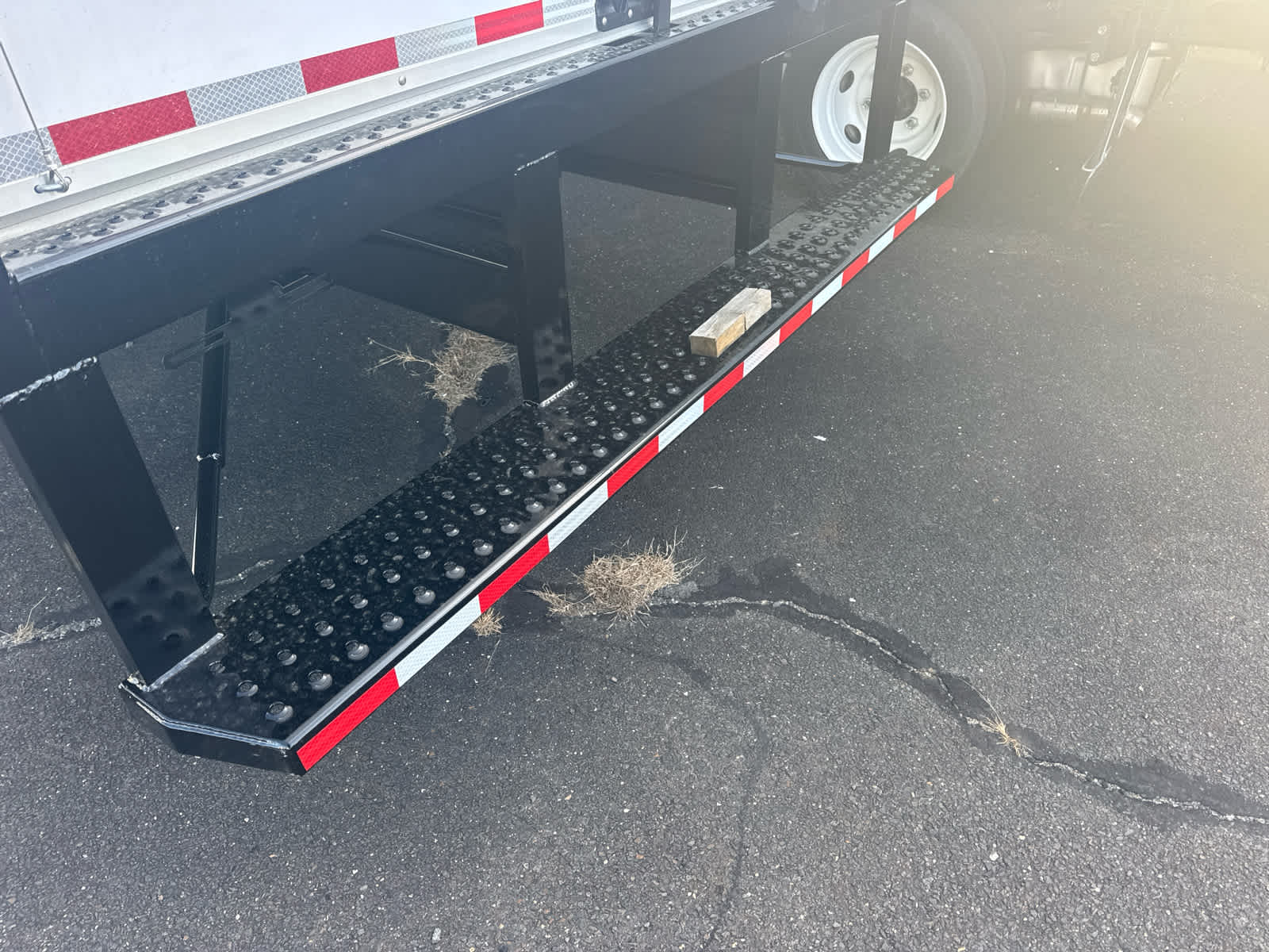 2025 Chevrolet Low Cab Forward 5500 XG 1WT