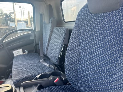 2025 Chevrolet Low Cab Forward 5500 XG 1WT