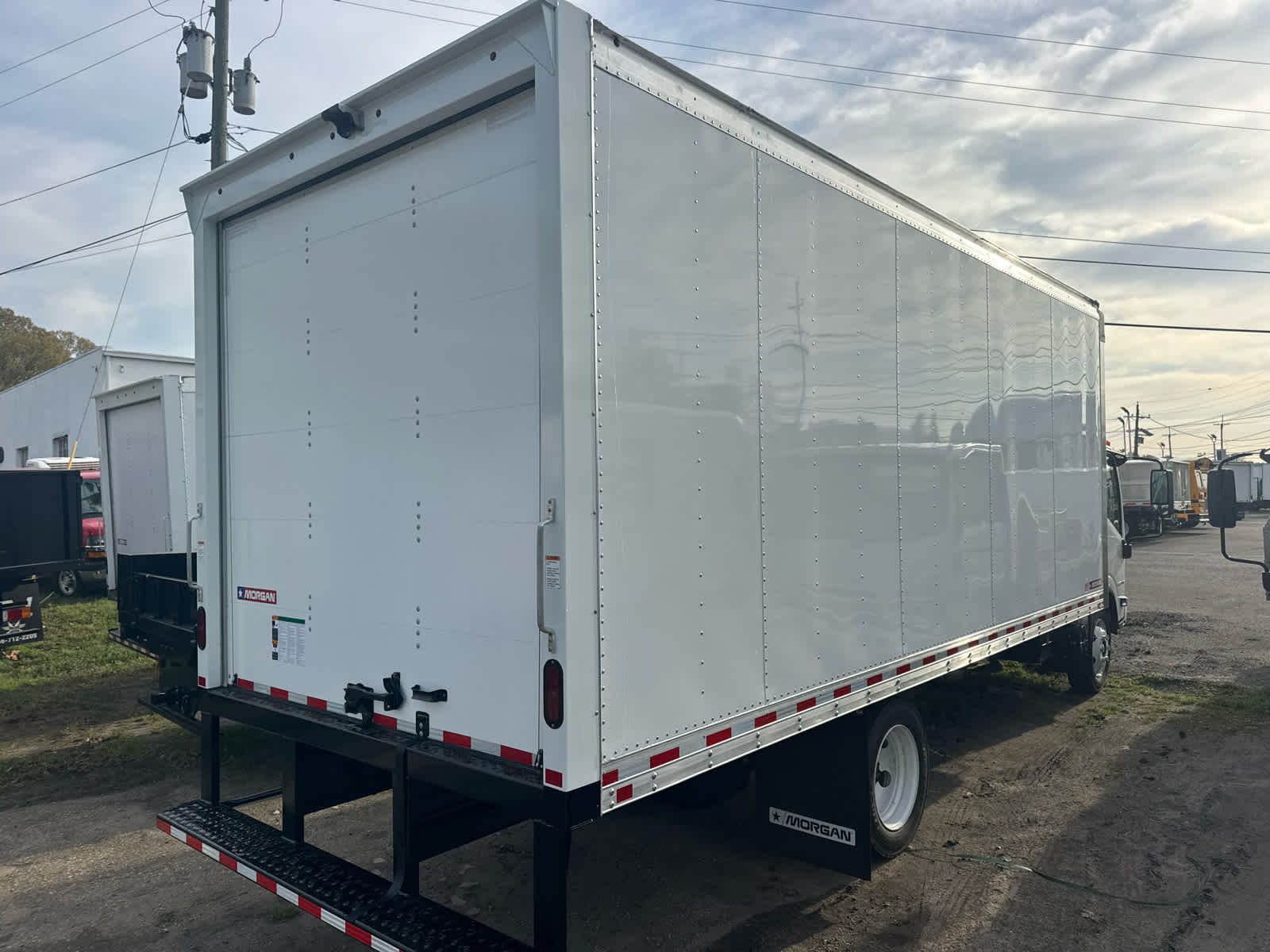 2025 Chevrolet Low Cab Forward 5500 XG 1WT