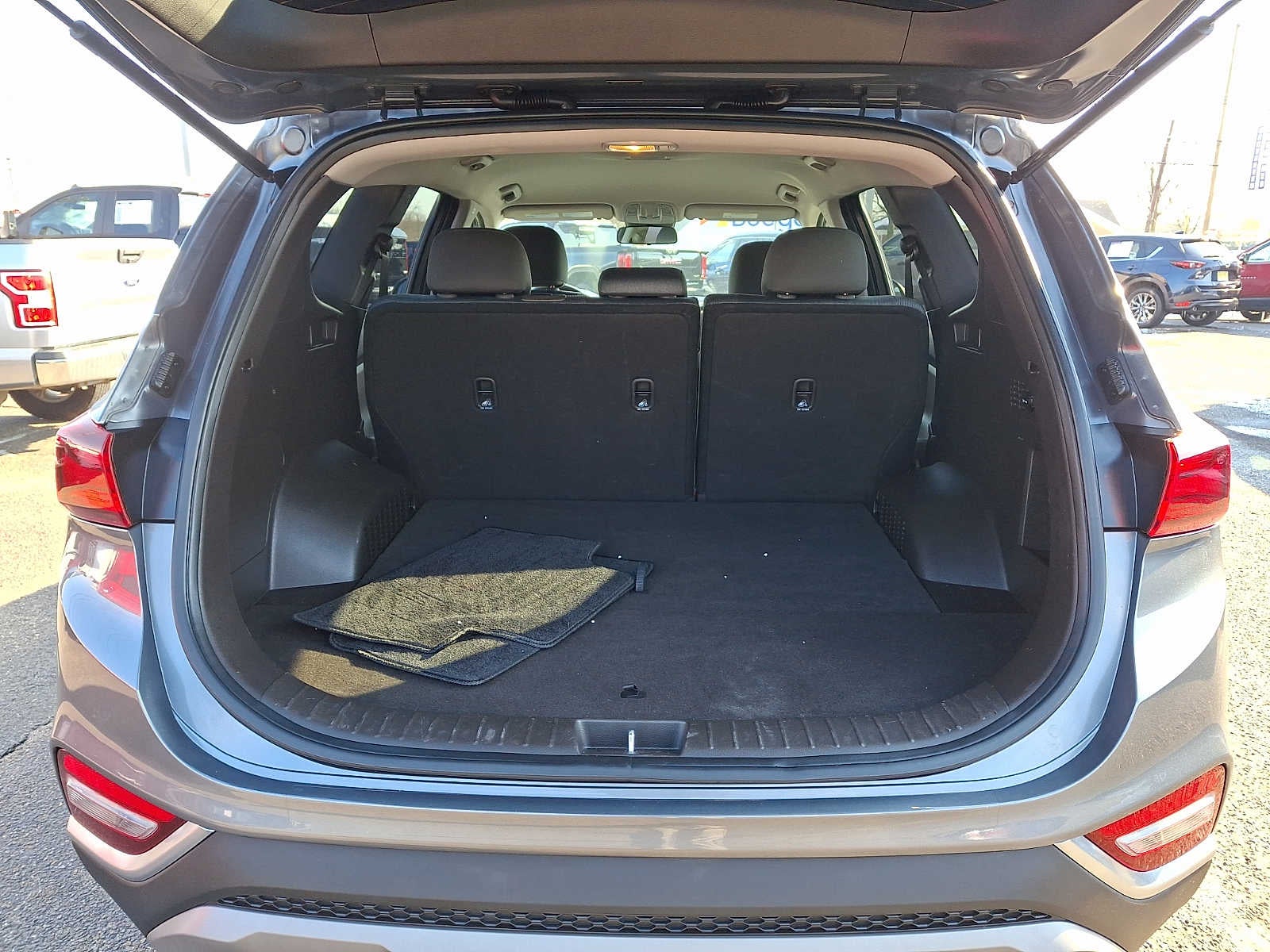 2019 Hyundai Santa Fe SE