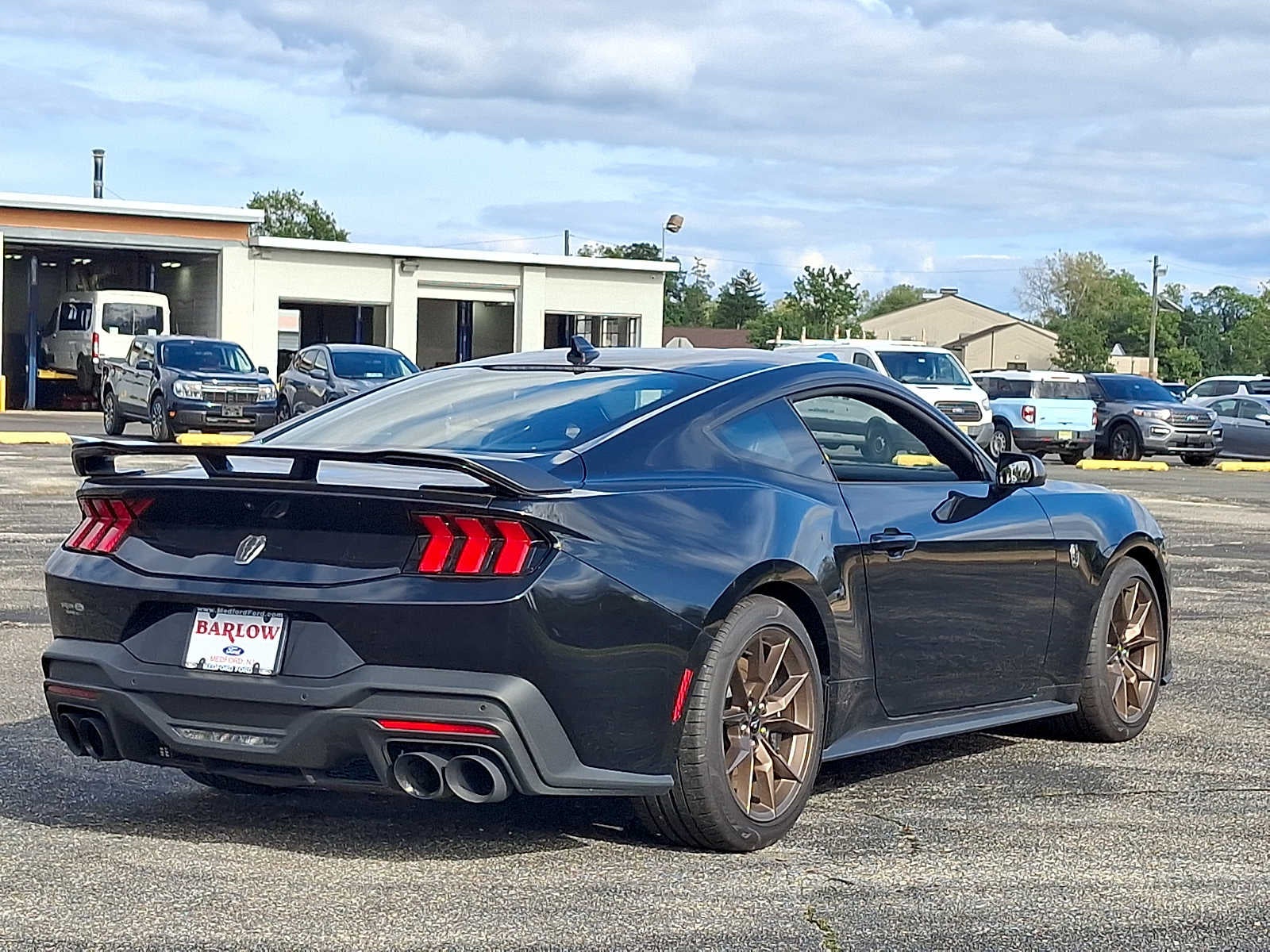 2025 Ford Mustang Dark Horse