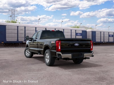 2027 Ford Super Duty F-350 SRW F-350® XLT