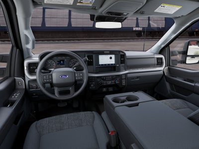 2027 Ford Super Duty F-350 SRW F-350® XLT