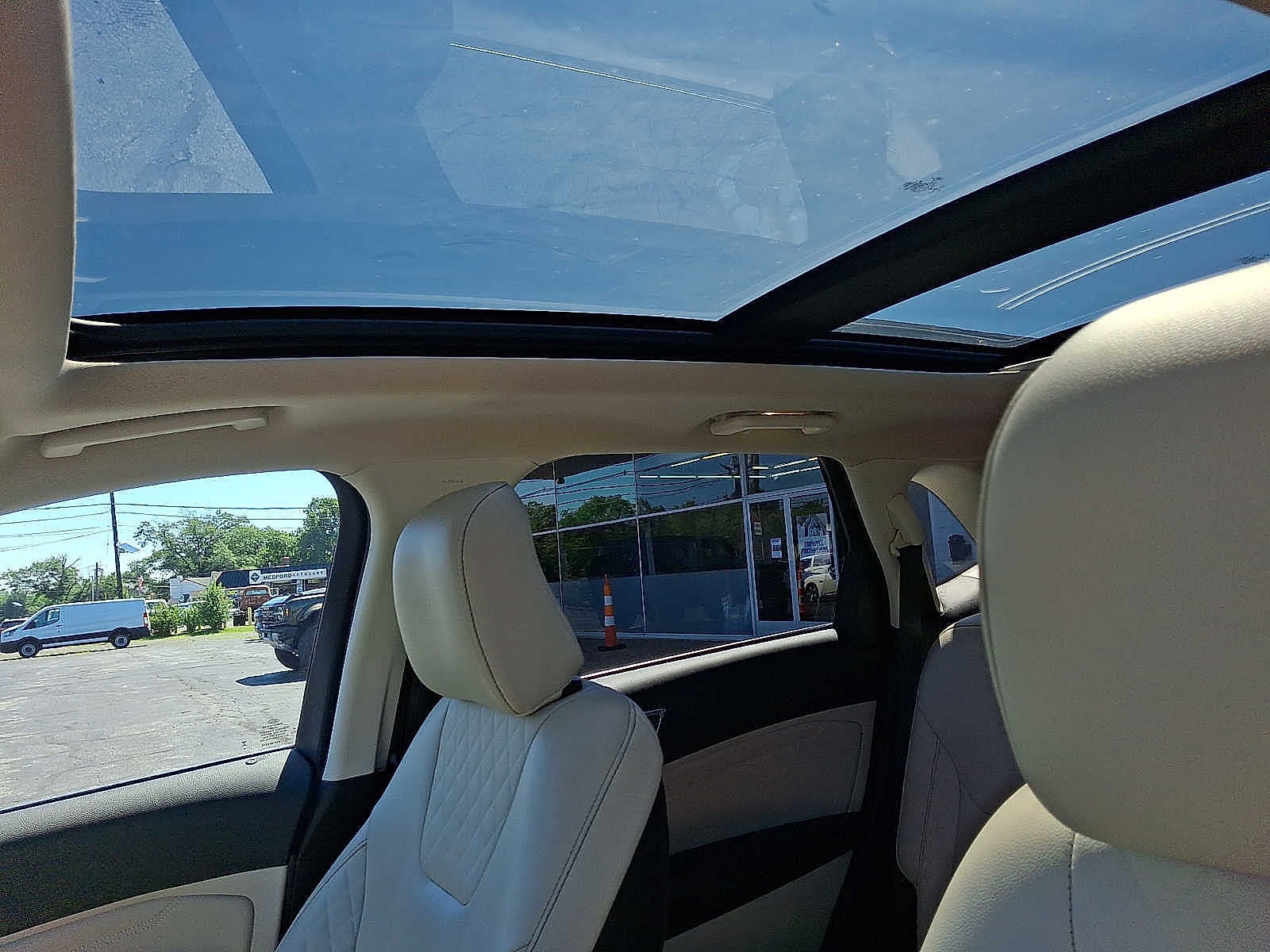 2023 Ford Edge Titanium