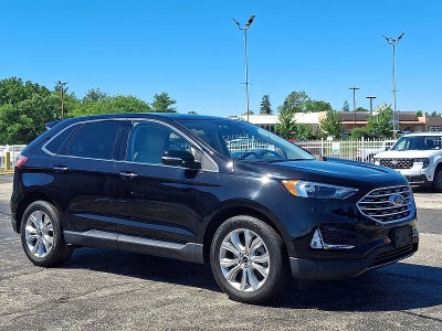 2023 Ford Edge Titanium