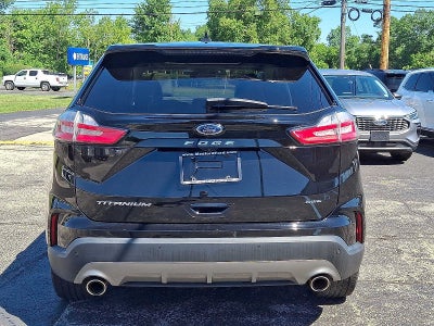 2023 Ford Edge Titanium