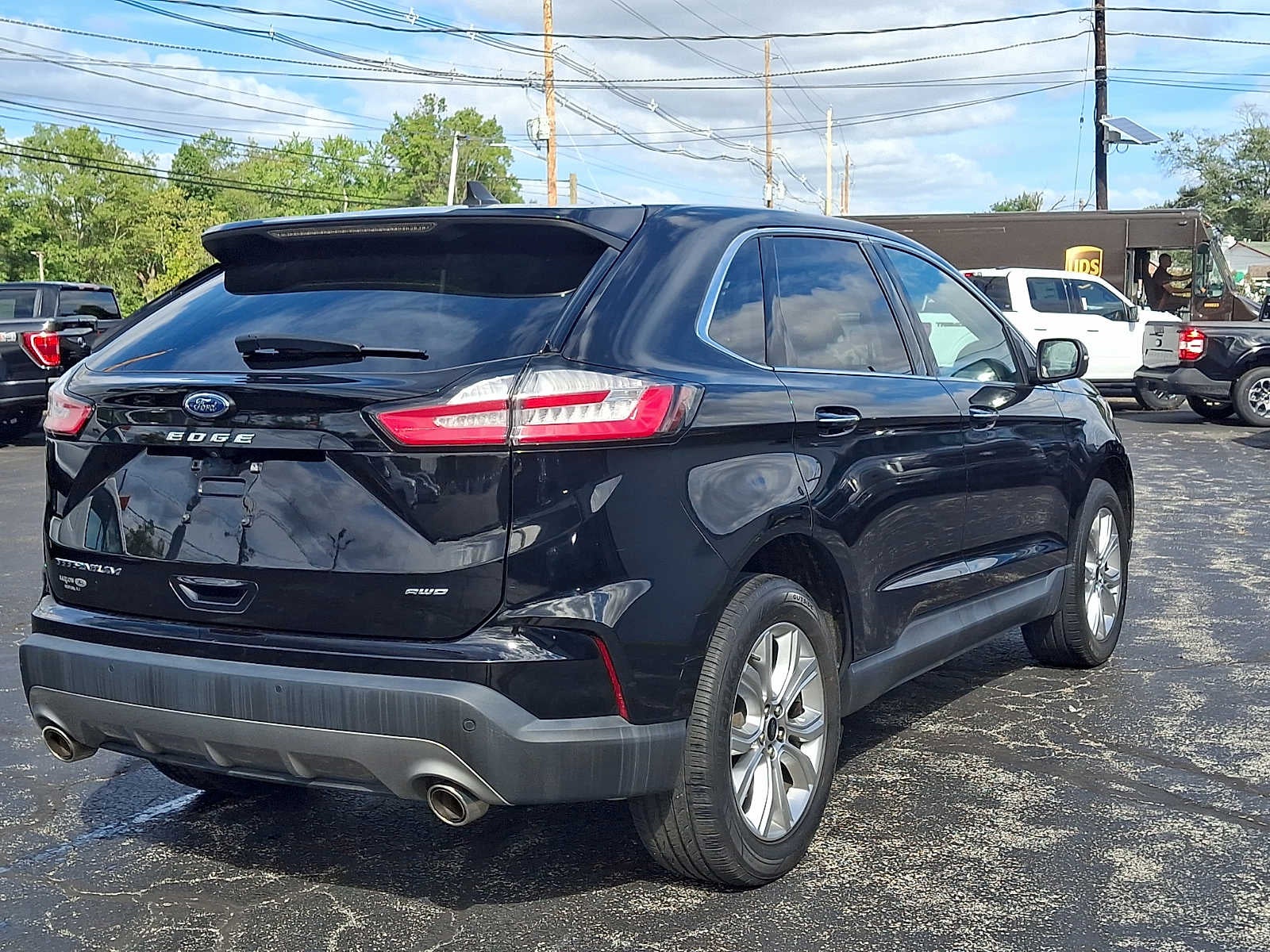 2023 Ford Edge Titanium